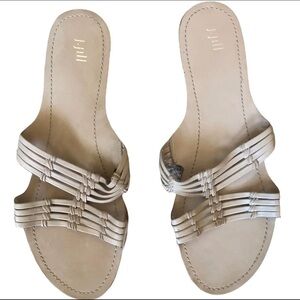 J. Jill cream leather sandals /slides strappy coastal old money classic chic